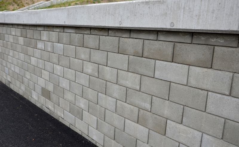 Concrete Retaining Wall Installation